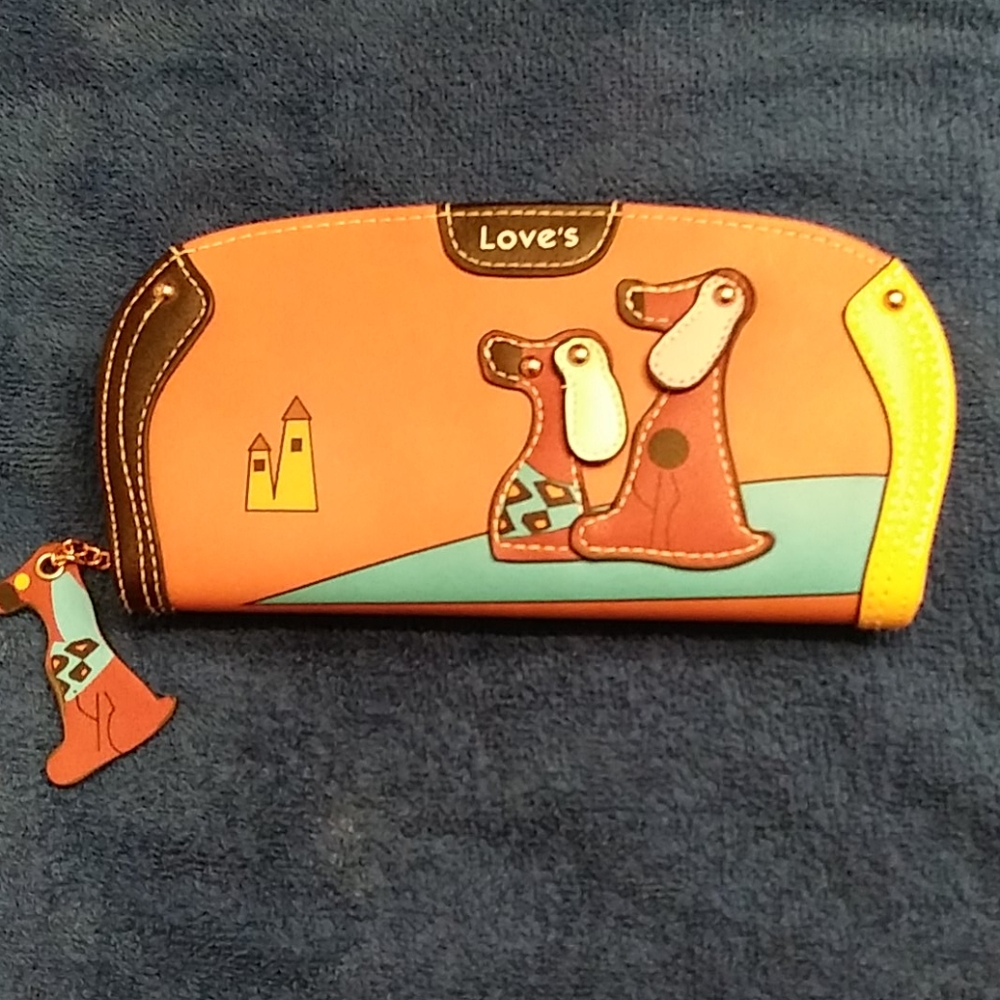 Loves puppy wallet